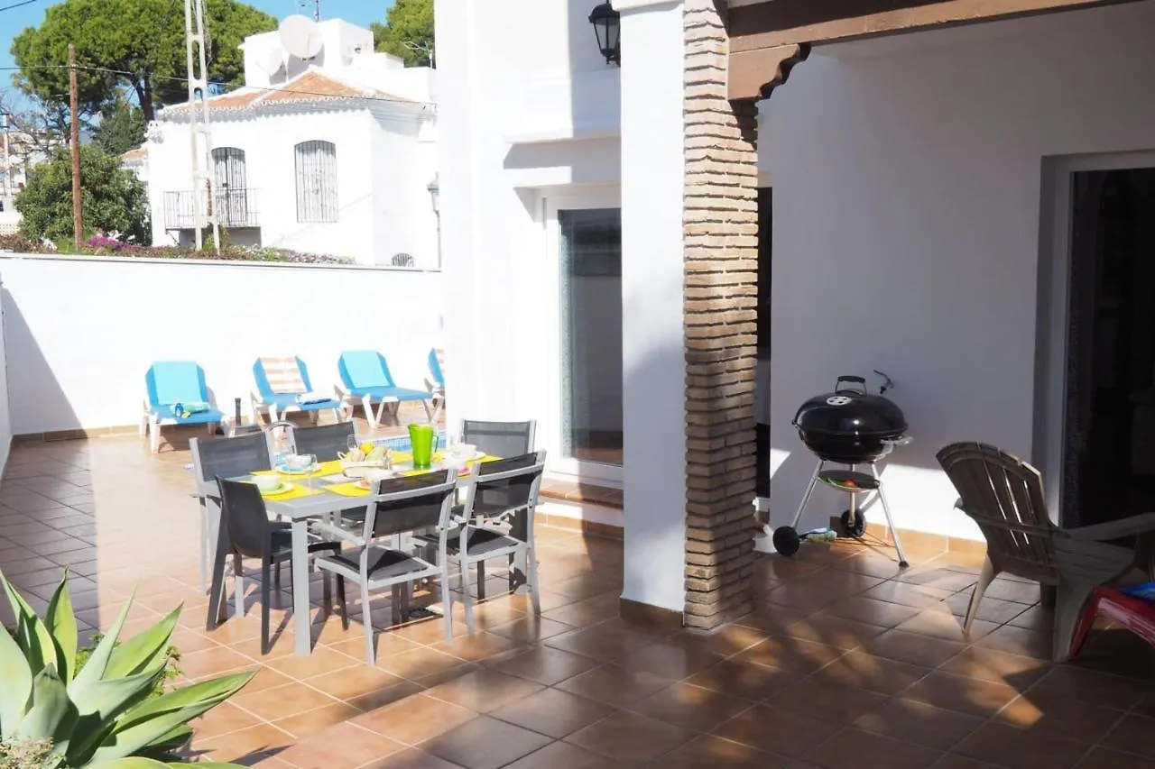Nerja Paradise Rentals - Villa Buganvilla